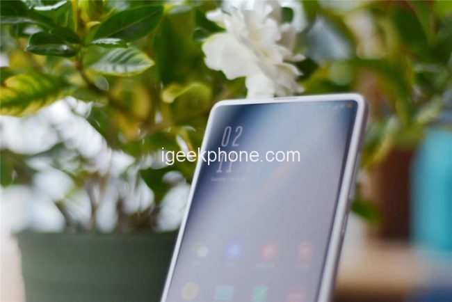 Xiaomi Mi Mix 4